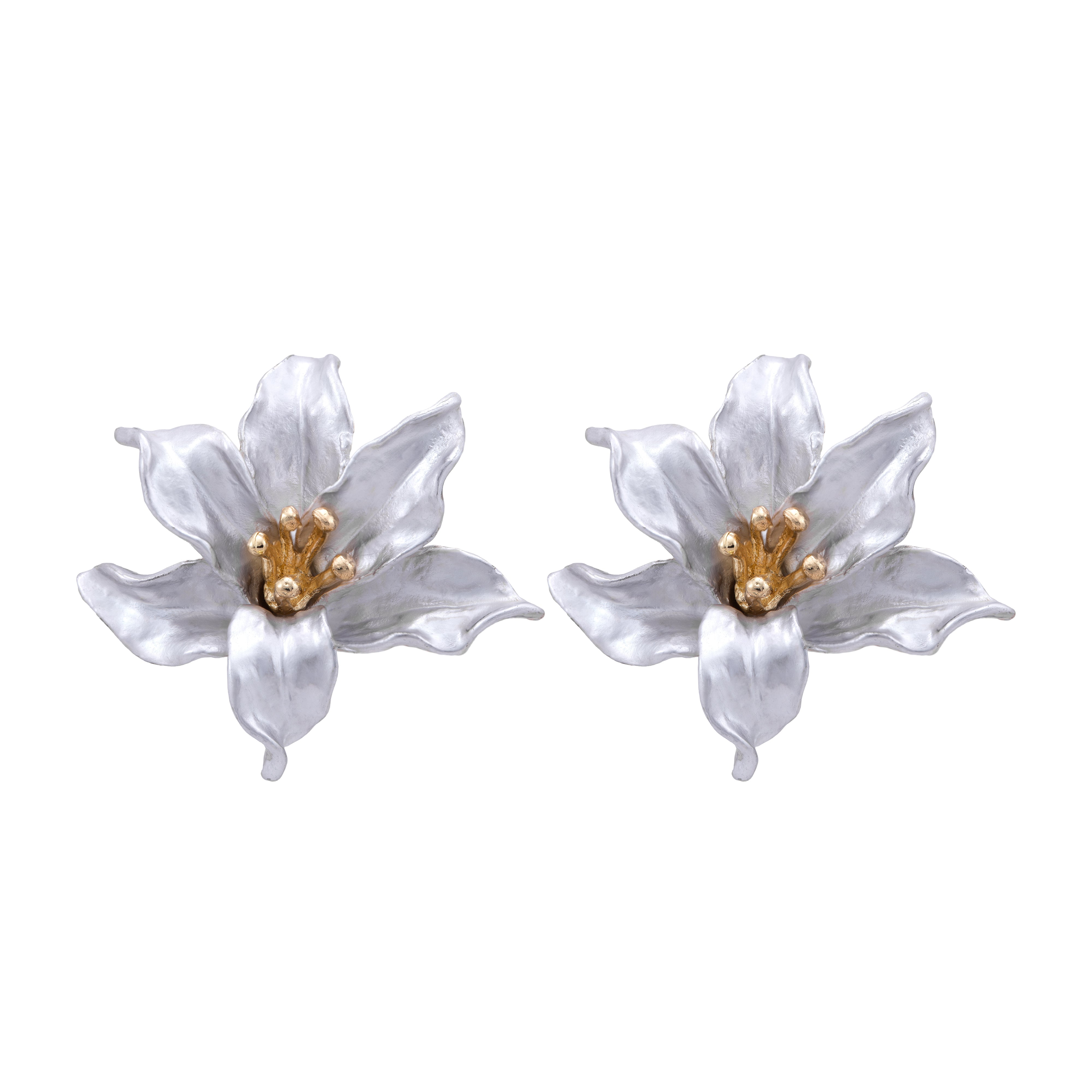 Ivory Bloom Stud