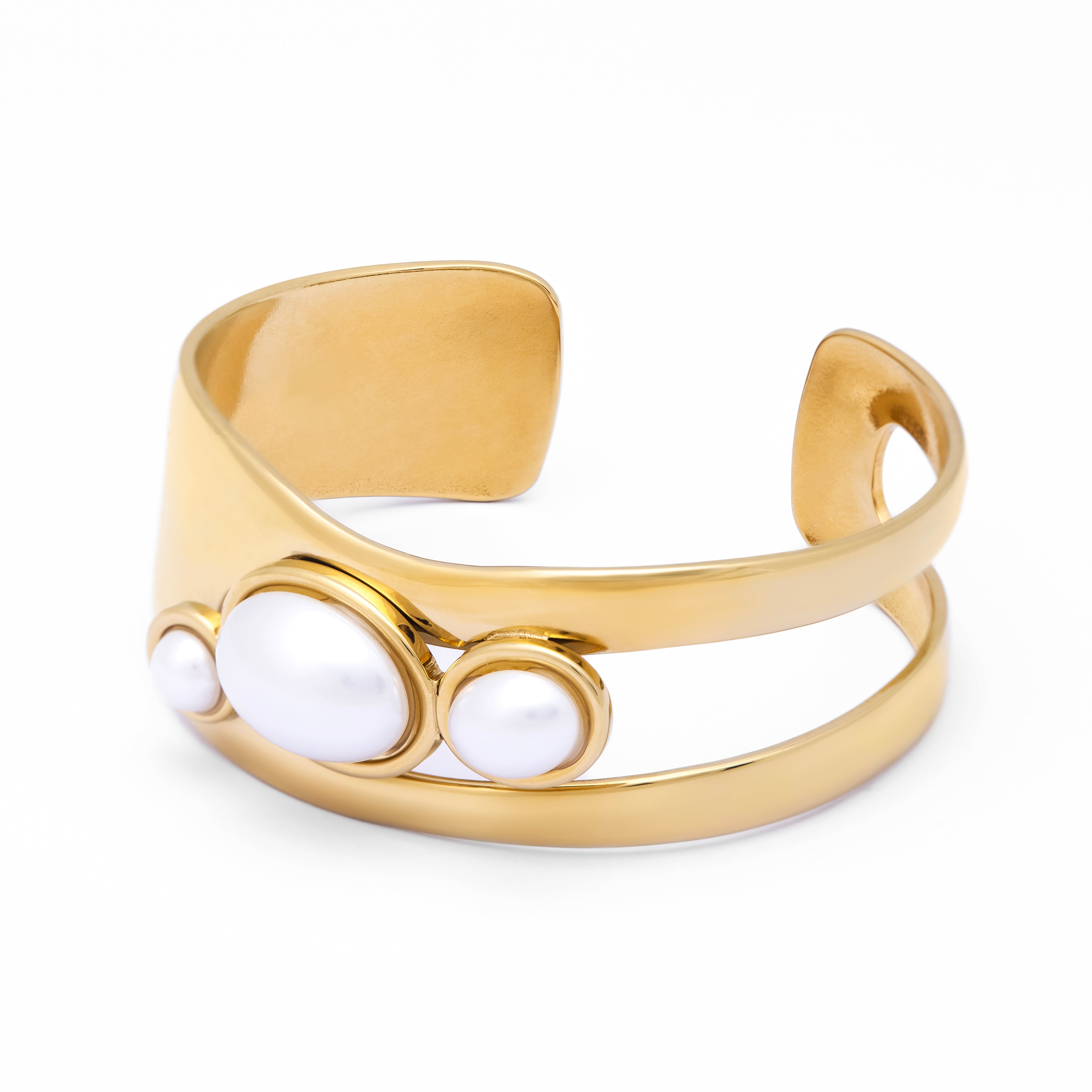 Pearl Arc Cuff